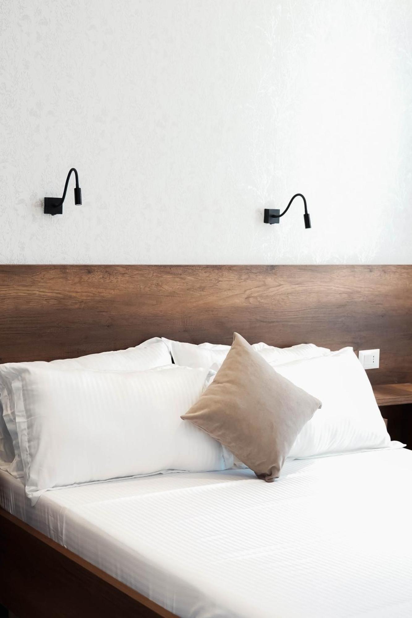 Marina Rooms Durrës Exteriér fotografie