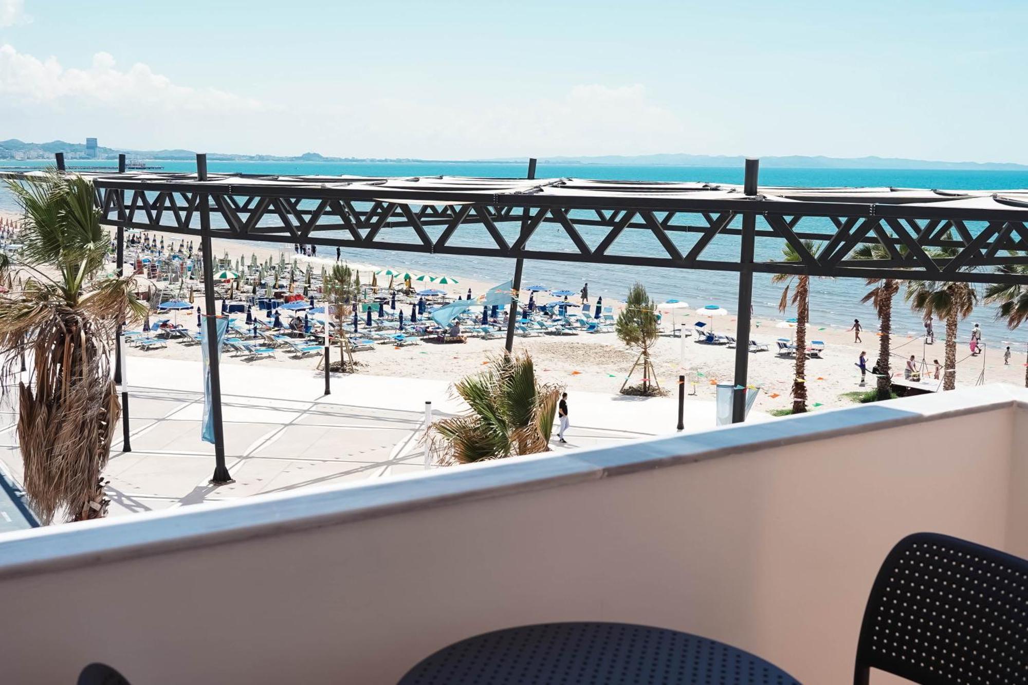 Marina Rooms Durrës Exteriér fotografie